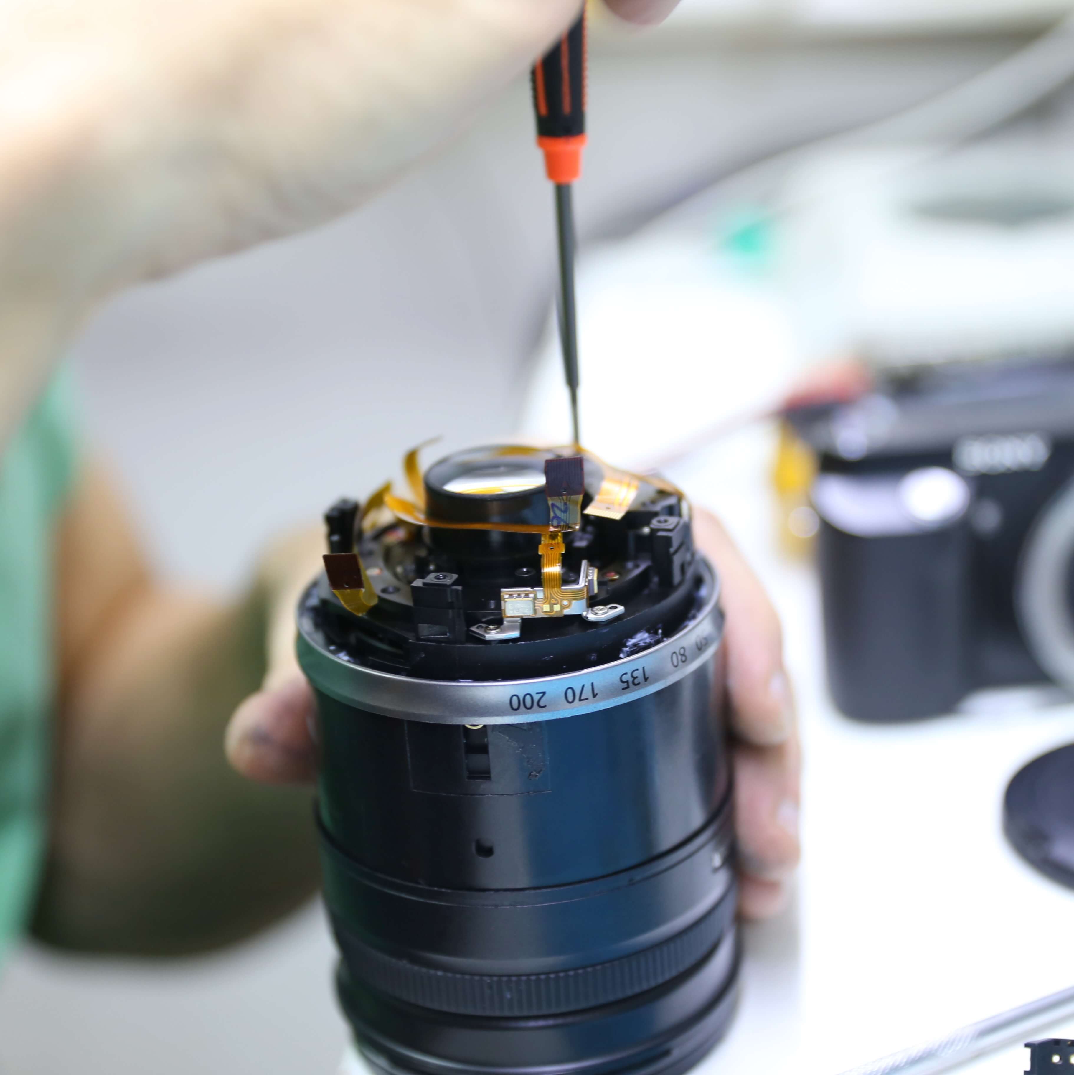 Ремонт объективов Canon в Москве от руб – Сервисный центр «Doctor Gadgets»